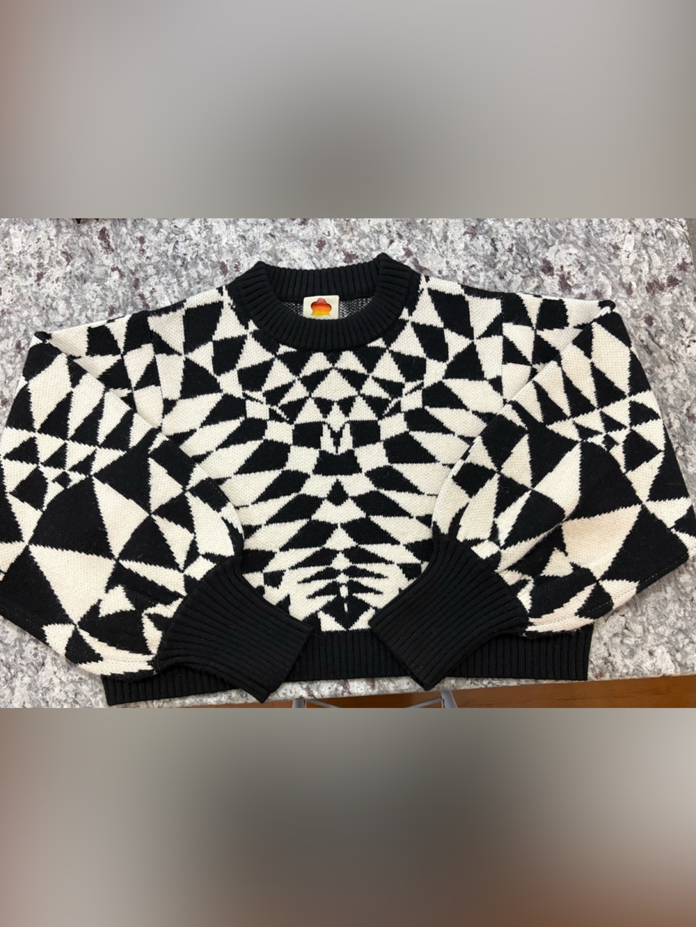 FARM Rio Black and White Geometric Crop Knit Sweater XL